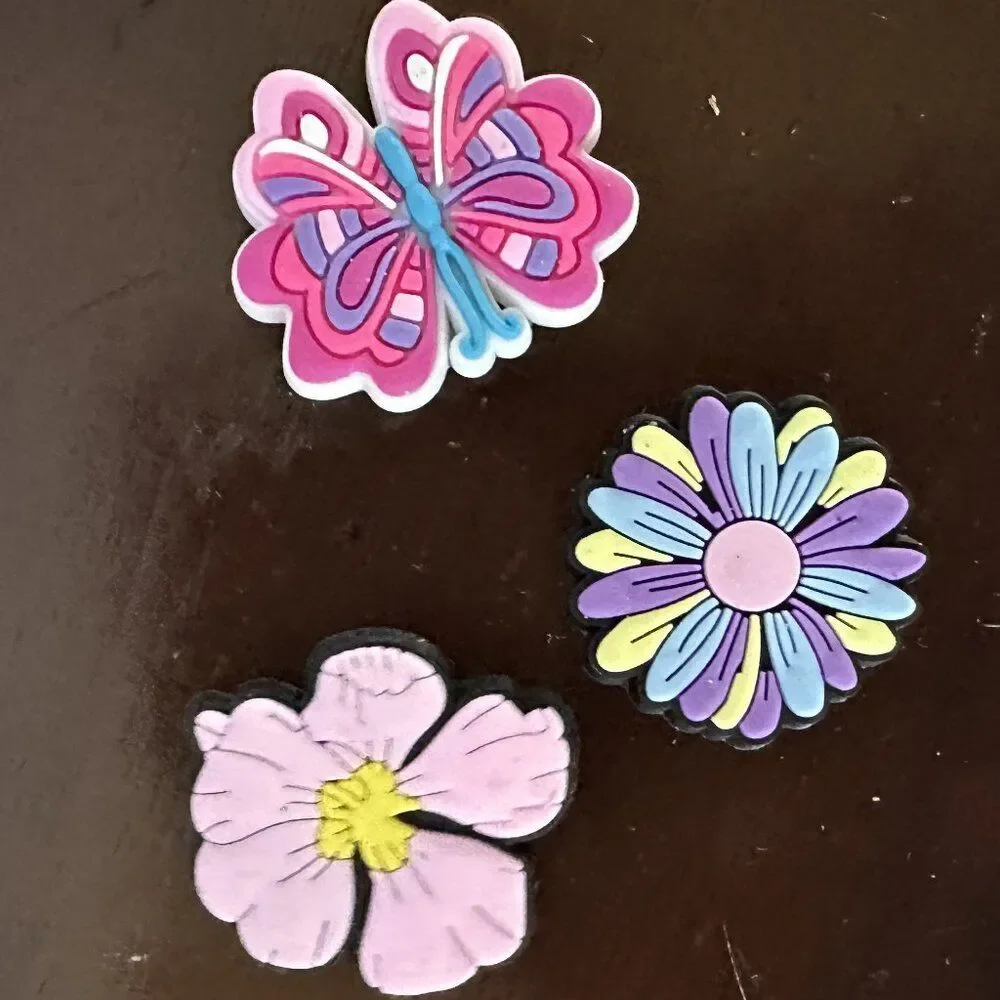 Shoe Charms Set – Flowers & Butterfly Accessories for Crocs, Clogs, Kids